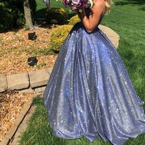 Size 00 Sherrie hill dress